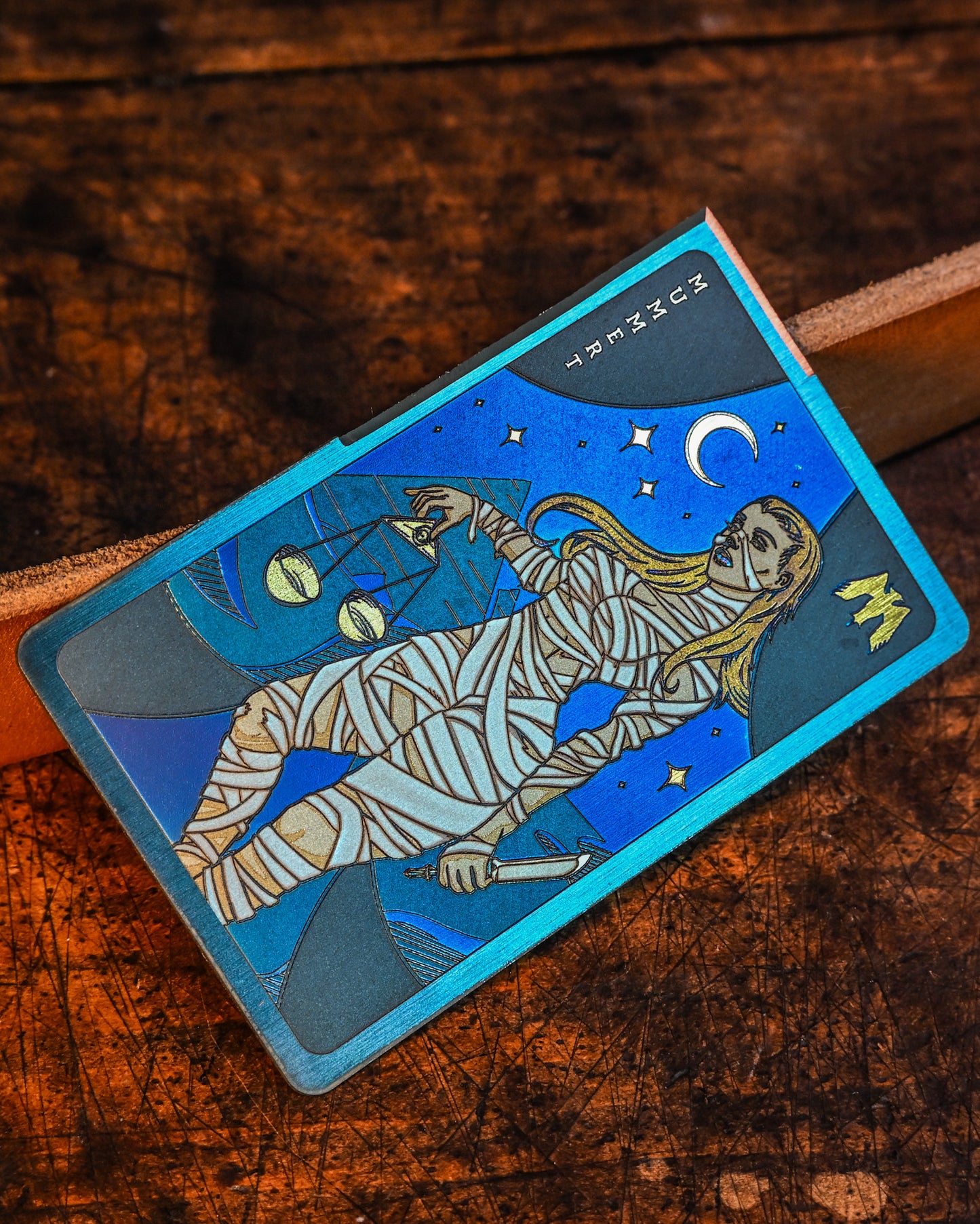 Mummert Knives Ancient Egyptian-Themed Titanium Card Knife Set – A Symbol of Justice and Protection