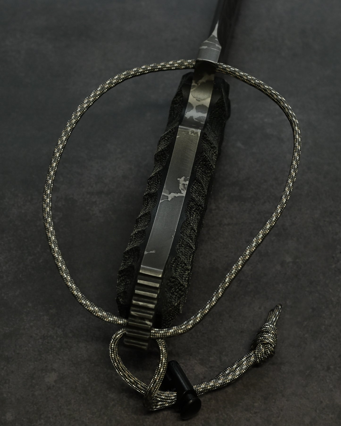 Extremely Rare | Kiku Matsuda “Raijin” — OU-31 Steel Blade × Black Canvas Micarta Handle
