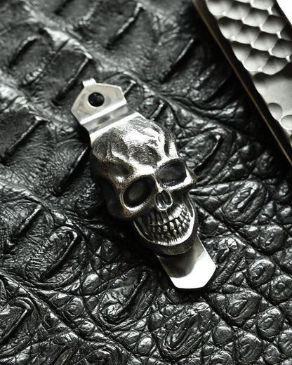 Steel Flame × Starlingear × Strider Triple Collaboration Pocket Clip – Stainless Steel XL / 925 Silver Dark Skull Inlay