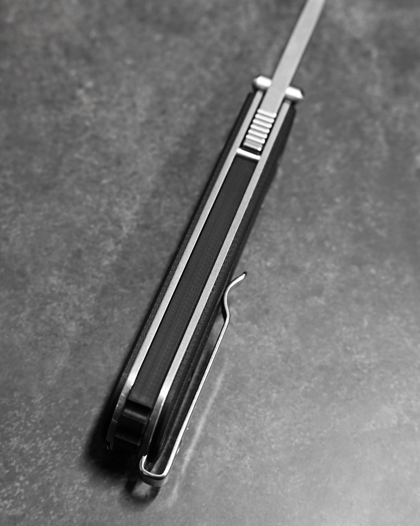 NUKNIVES T33 Multi-Functional Folding Screwdriver – Black G10