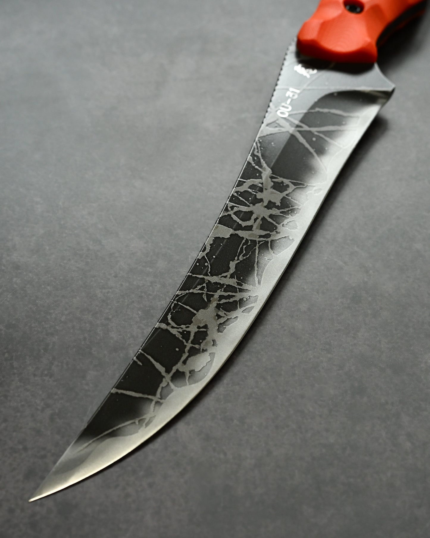Kikuknives Akashoubin  | OU-31 × Orange G10 | Kiku Matsuda Custom Knife