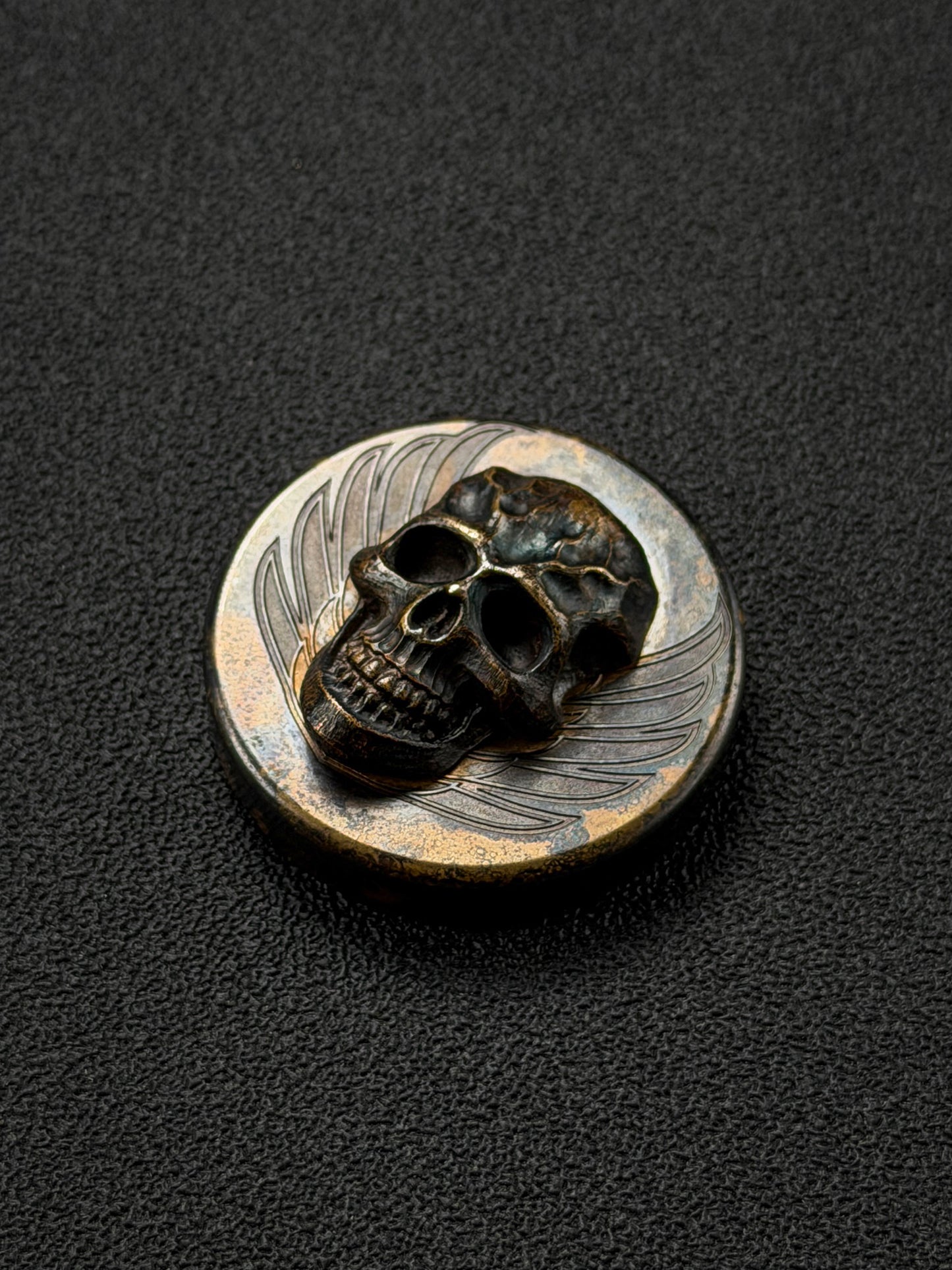 Rare Vintage STEEL FLAME Bronze Dark Skull EDC Challenge Coin – Made in USA