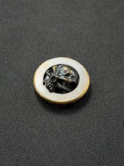 Rare Vintage STEEL FLAME Bronze Warrior Skull EDC Challenge Coin with Handmade Leather Case – Made in USA