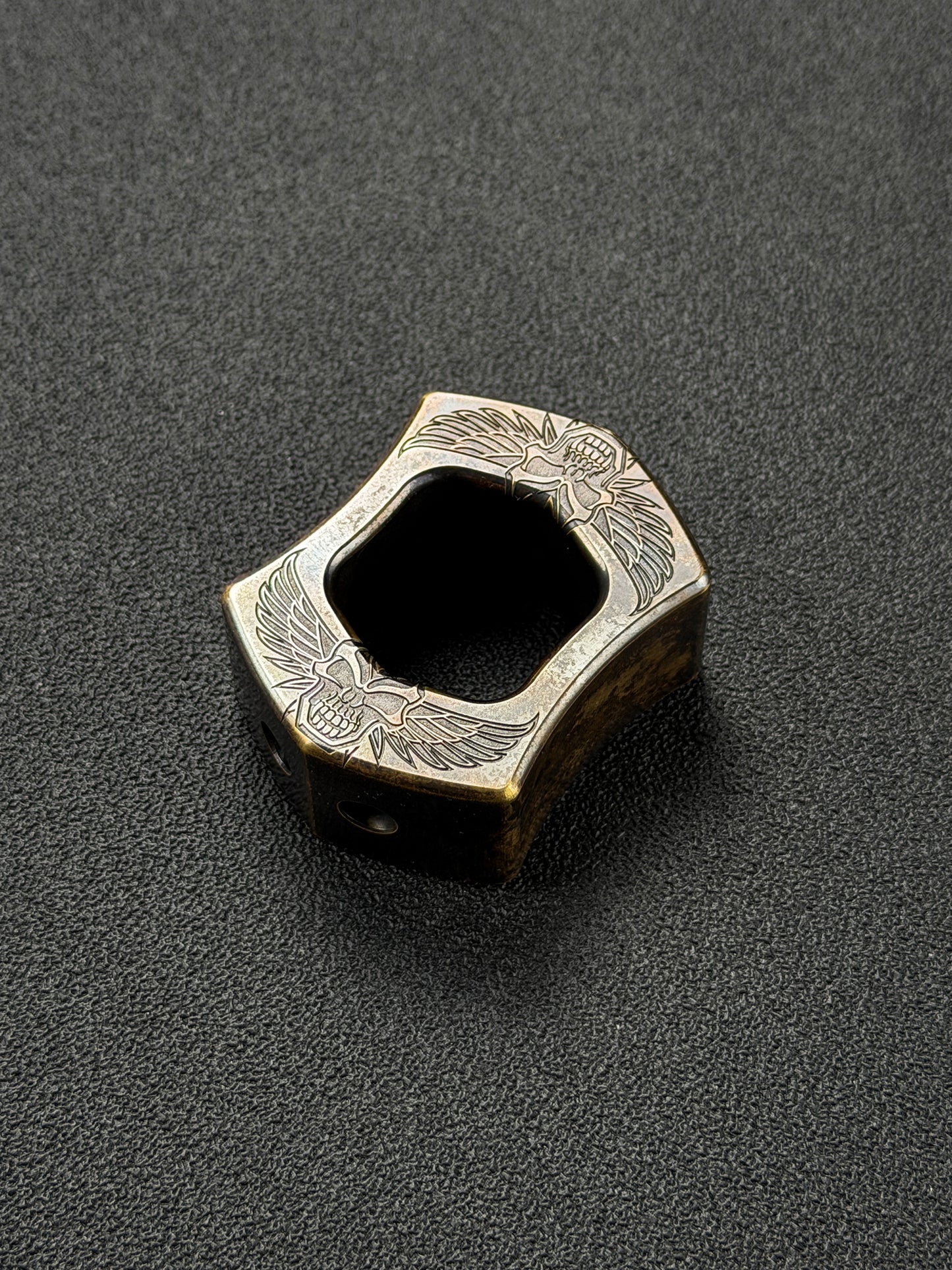 Rare Vintage STEEL FLAME Extra-Thick Bronze Resolute Skull EDC Ring – Made in USA
