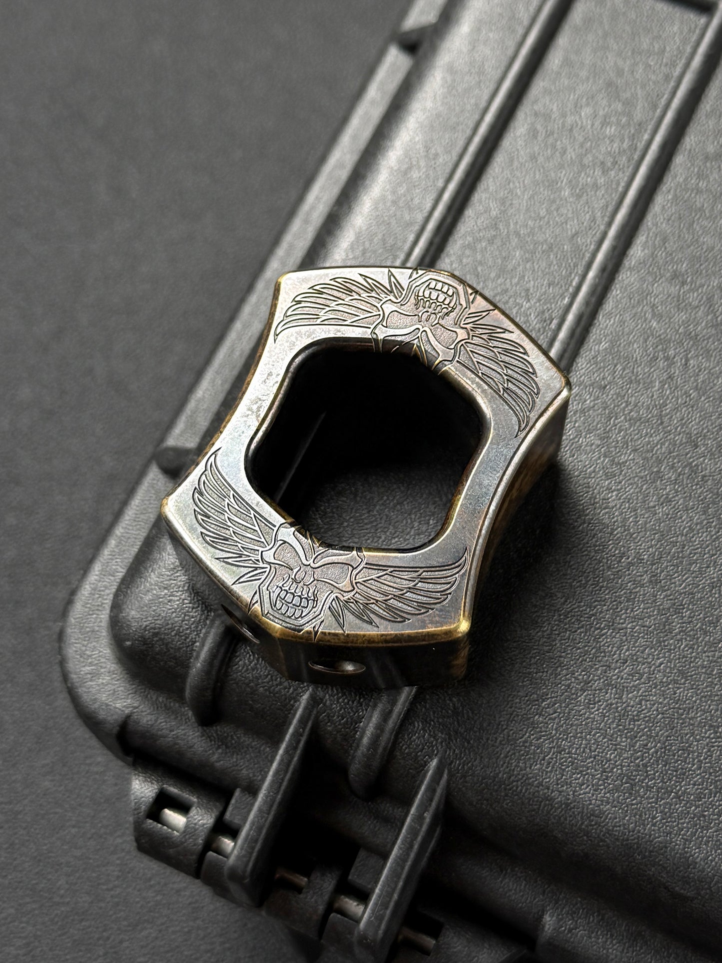 Rare Vintage STEEL FLAME Extra-Thick Bronze Resolute Skull EDC Ring – Made in USA