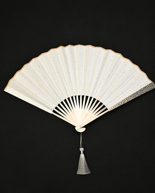 Custom Hammered TC4 Titanium Folding Fan – 9-Inch / 18-Rib with White Gold-Flecked Xuan Fabric