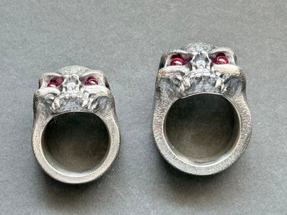 Steel Flame Vigilant Oni ハードウォリアー シルバーリング（レッドアイ）