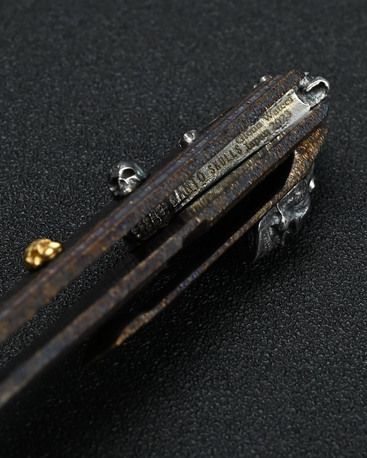Rare Glenn Waters Knives Custom Flipping Tanto – M390 / Hand-Engraved Lava Titanium / Sterling Silver & Bronze Skulls