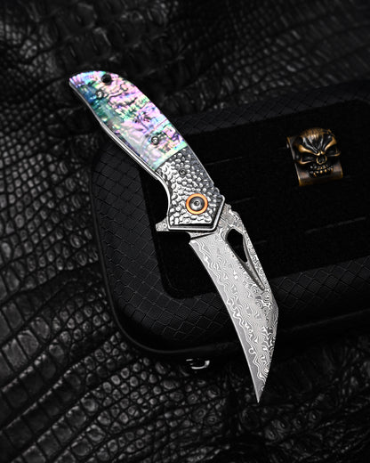 HorixGear TSUBASA Custom Folding Knife – Forged Layered Damascus, Abalone Handle & Hammered Bolster