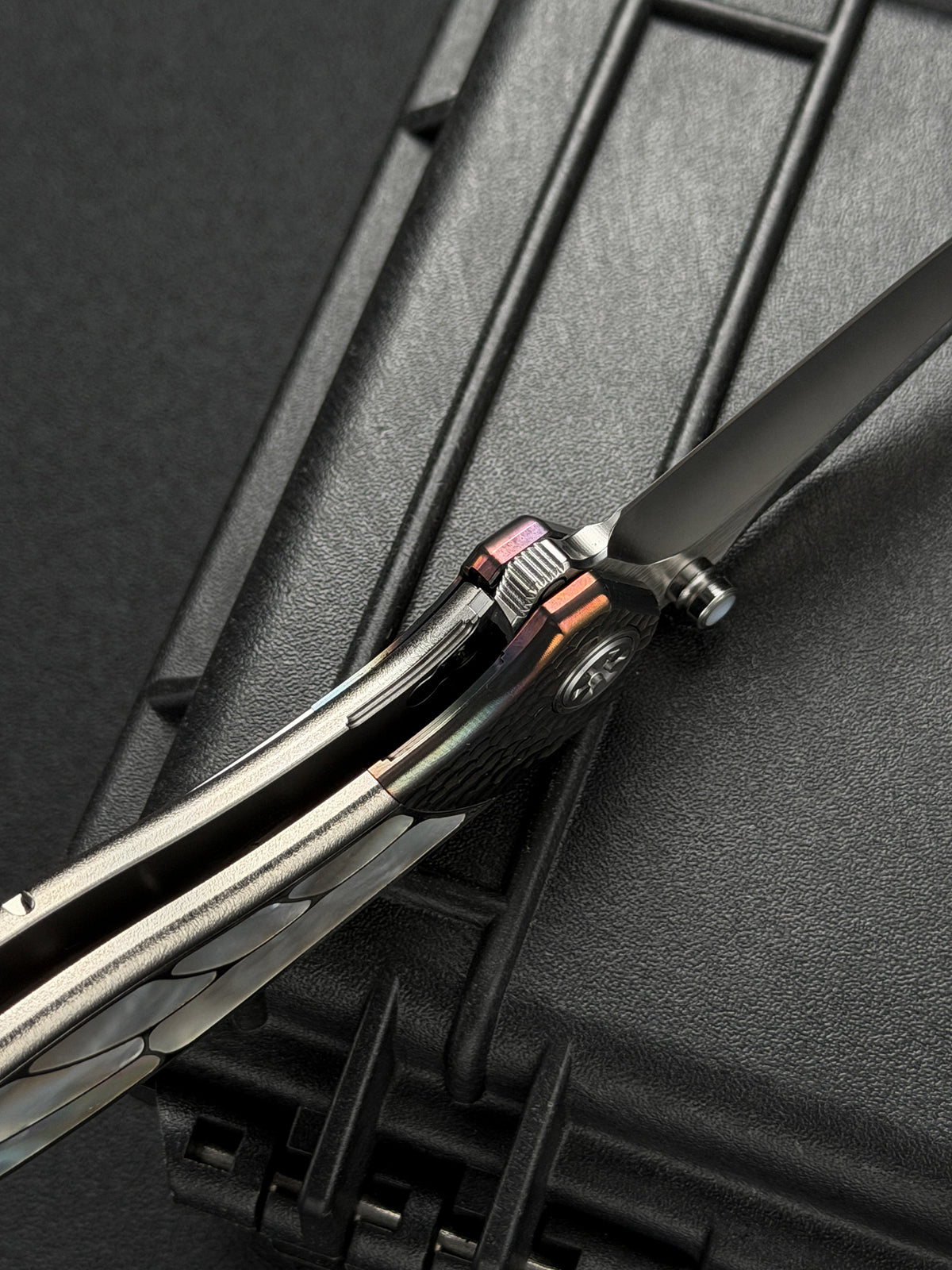 Infinite Charlie Knives 樂二 M390 チタン 深海産マザーオブパール カスタムフォールディングナイフ