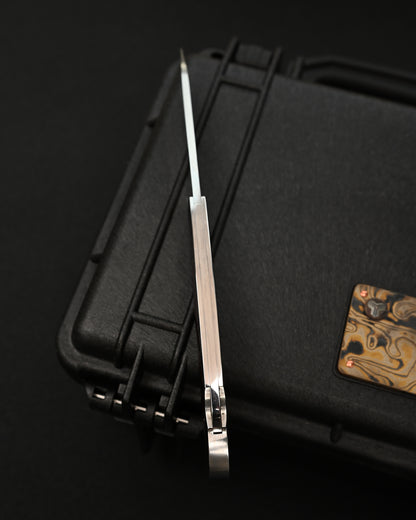 Rare Katsuhiko Miura Eagle-Engraved Custom Folding Knife – Mirror-Polished Blade / Wood Inlay / Back Lock / Made in Japan