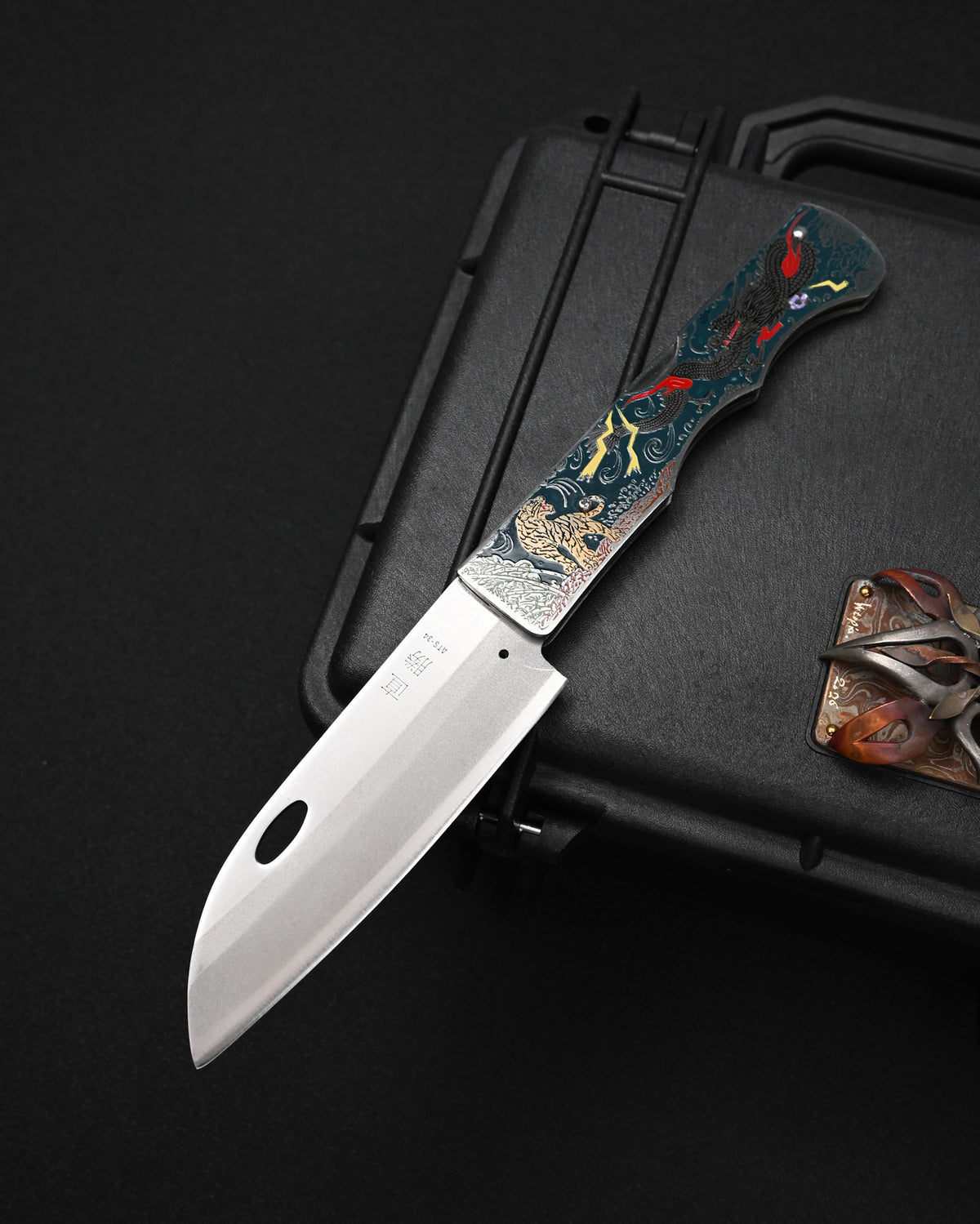 Rare Katsuhiko Miura Handmade Folding Steak Knife – ATS-34 / Tiger & Dragon Engraving / Stainless Steel Handle