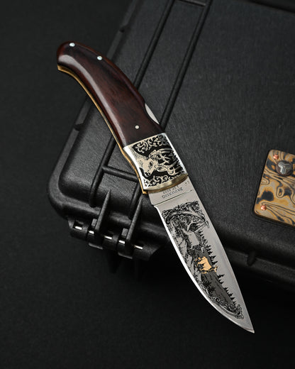 Rare Katsuhiko Miura Hand-Engraved Custom Folding Knife – Double-Sided Deer & Scrollwork Engraving / Carved Wood Handle / Japan