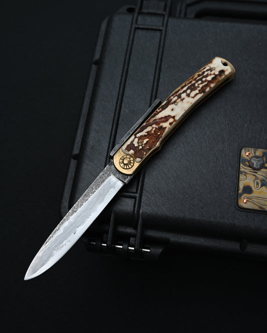 Kazushi Machida Handmade Higonokami-Style Folding Knife – Hand-Forged Damascus / Bronze & Deer Antler / Japan