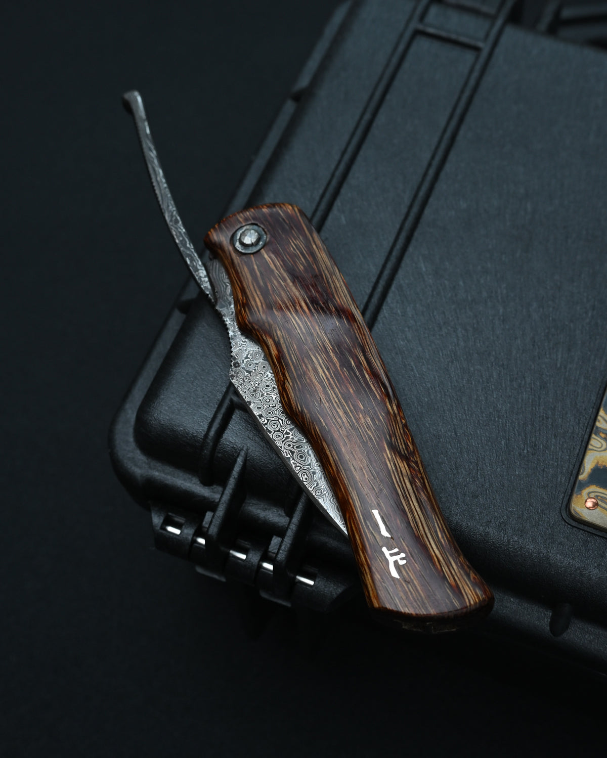 Kazushi Machida Handmade Higonokami-Style Folding Knife – Hand-Forged Damascus / One-Piece Wood Handle / Japan