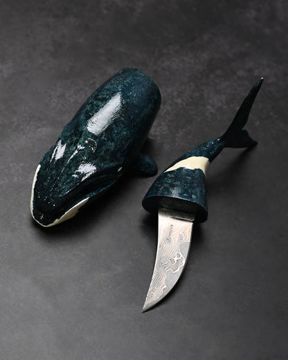 希少 銀座展示会版 黒澤次夫 手作り 積層鋼ミニナイフ「セミクジラ」木彫・手彩色・漆仕上げ木製シース