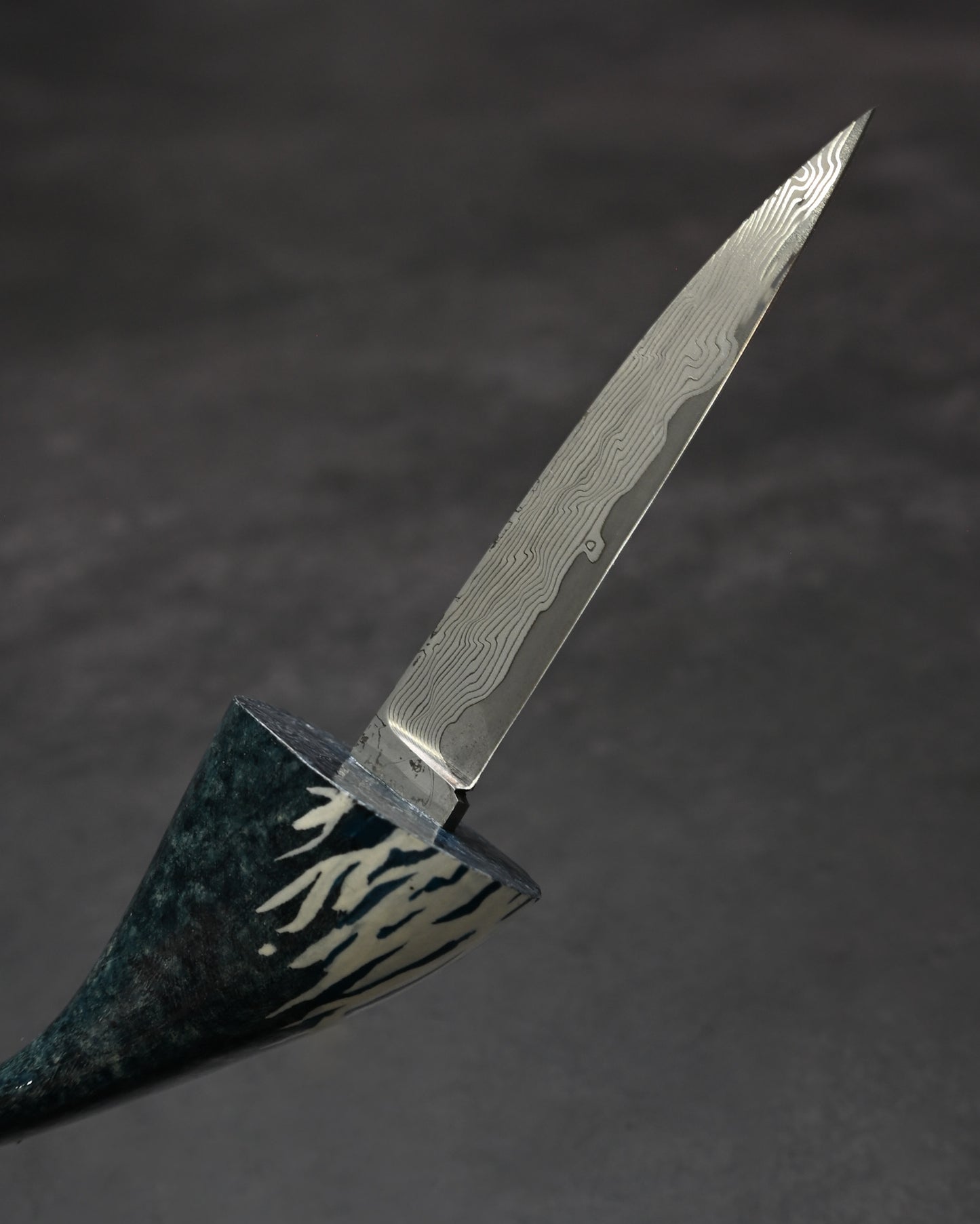 Rare Ginza Exhibition Edition Kurosawa Tsuguo Semi-Kujira Damascus Mini Knife Handmade Art