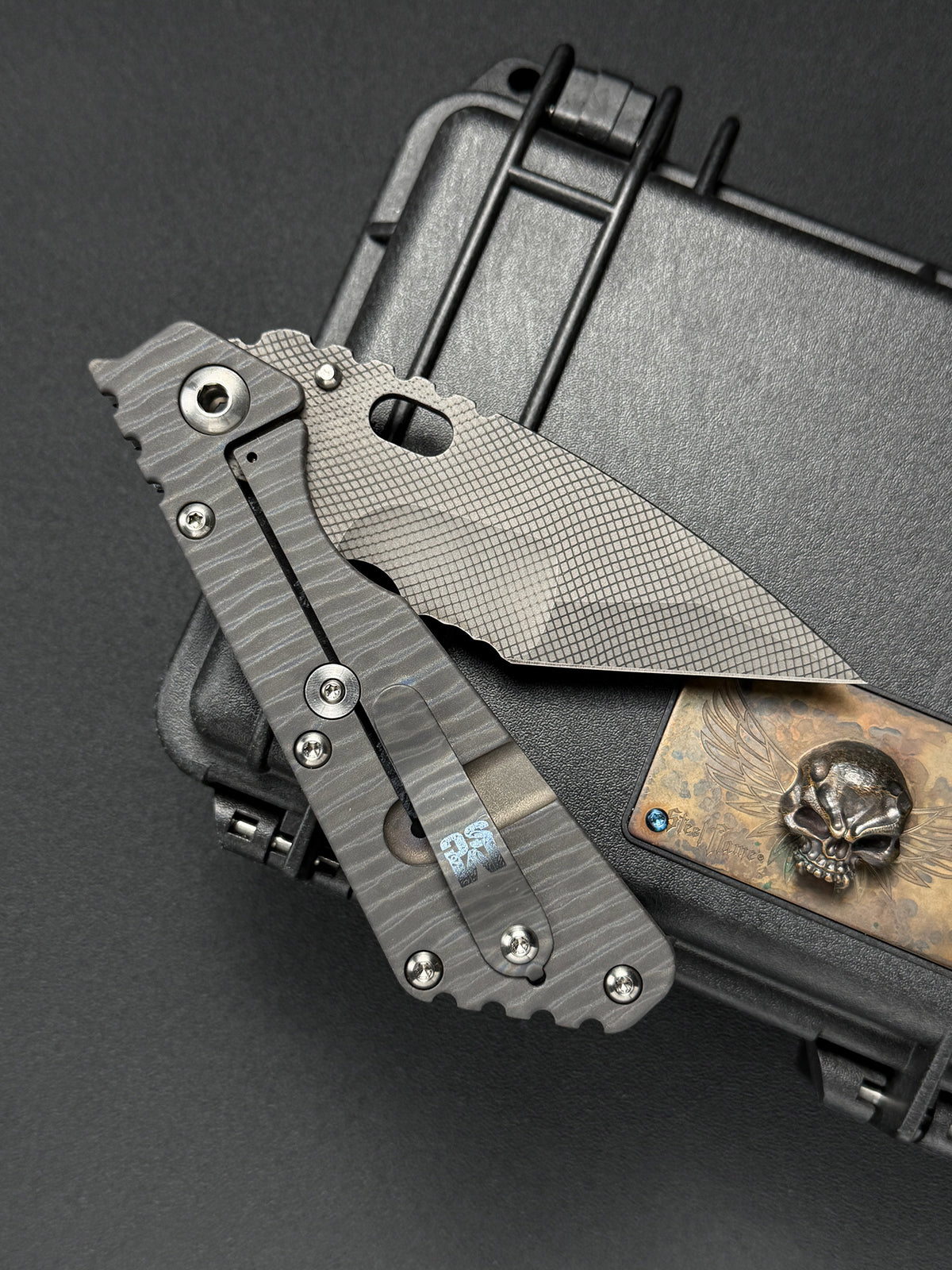 Ultra-Rare ONE-OFF Mick Strider Knives XL Custom Knife – Grid Pattern CTS-XHP / White CarboTi