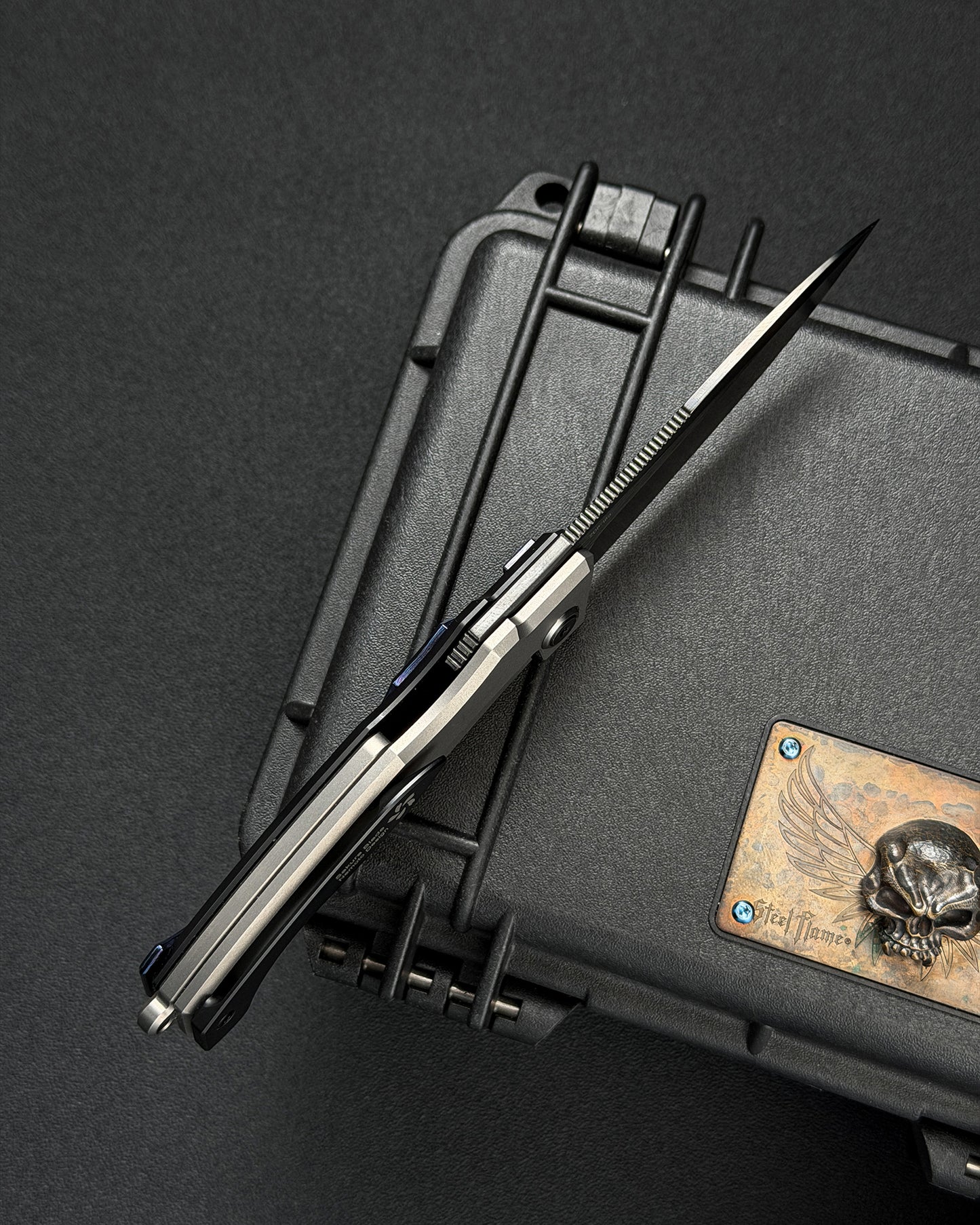 Nemoto Knives Tomoyuki Nemoto Custom Folder – ZDP-189 DLC & Zirconium Damascus