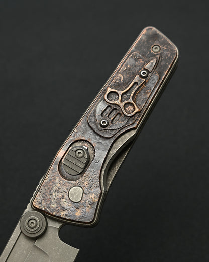 Serge Knives Guppy カスタム – 銅製ハンドル / ペスト医師インレイ / CPM S30V ストーンウォッシュ・アンティーク仕上げ