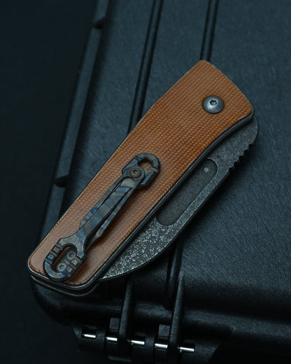 Rare Serge Knives Guppy Full Skull Custom Folding Knife – W2 Wasteland Finish / Vintage Westinghouse Micarta / Heat-Colored Titanium Clip / USA