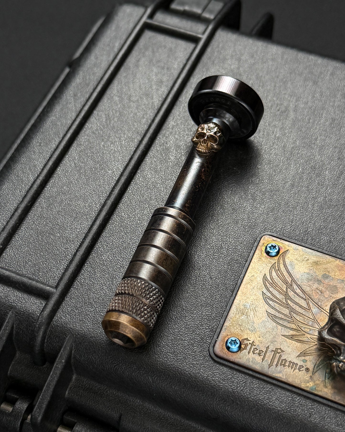 希少・廃番旧モデル STEEL FLAME ブロンズ ウォリアースカル EDC スクリュードライバーツール｜アメリカ製