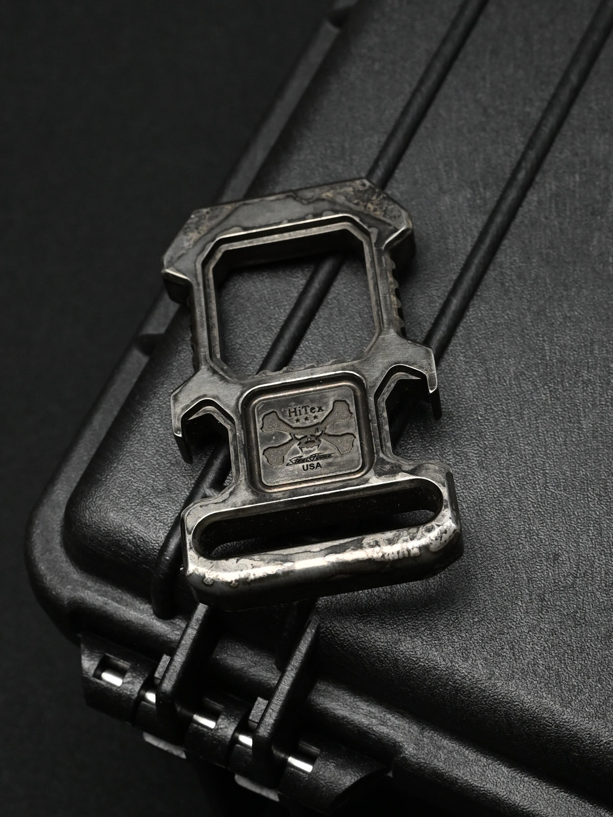 希少 Steel Flame × HiTex コラボ Warrior Skull ボトルオープナー – ステンレス / シルバースカル
