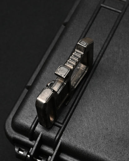 希少 Steel Flame × HiTex コラボ Warrior Skull ボトルオープナー – ステンレス / シルバースカル