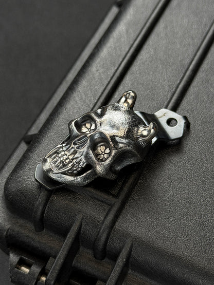 STEEL FLAME × Starlingear × Strider Knives Sakura Vampire Skull Sterling Silver EDC Pocket Clip – Made in USA