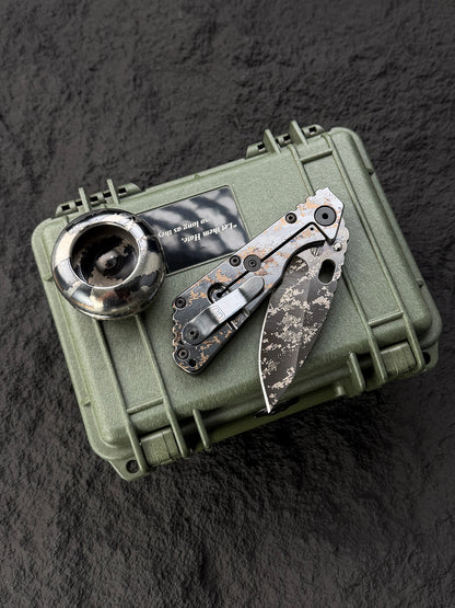希少・廃番 Strider Knives × Blackside Custom SMF “Oderint Dum Metuant” 限定コレクターセット
