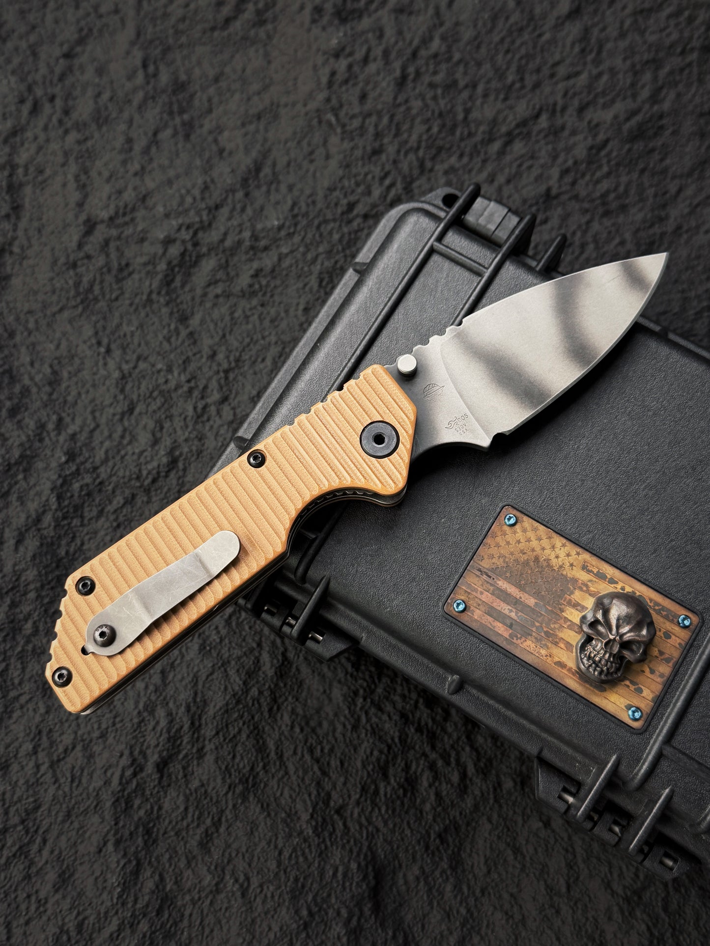 Rare Old School STRIDER KNIVES Tiger Stripe S30V Folder – Desert Tan G10 – BOS Flame Mark
