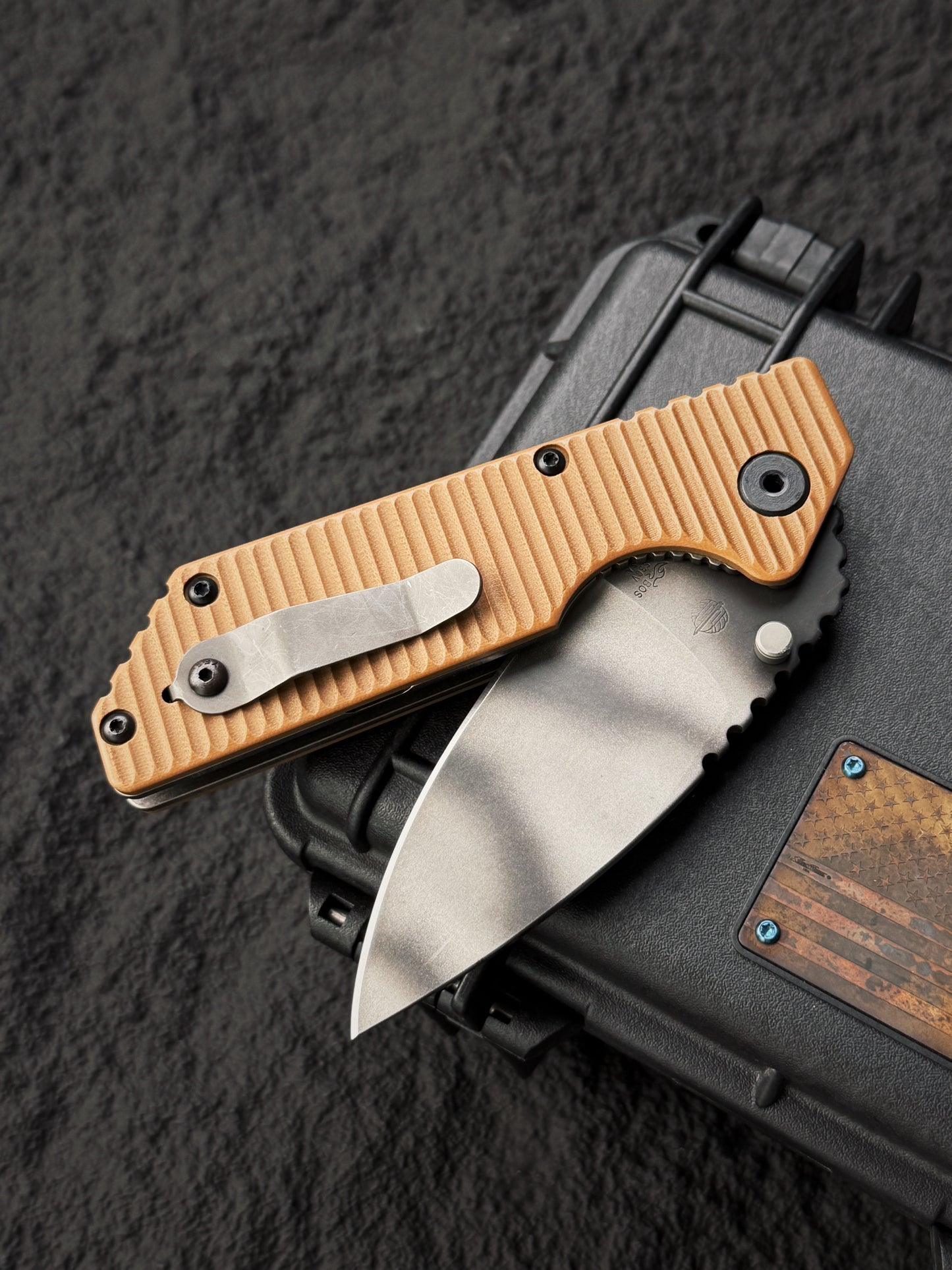 Rare Old School STRIDER KNIVES Tiger Stripe S30V Folder – Desert Tan G10 – BOS Flame Mark