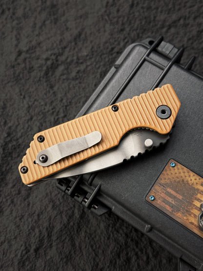 Rare Old School STRIDER KNIVES Tiger Stripe S30V Folder – Desert Tan G10 – BOS Flame Mark
