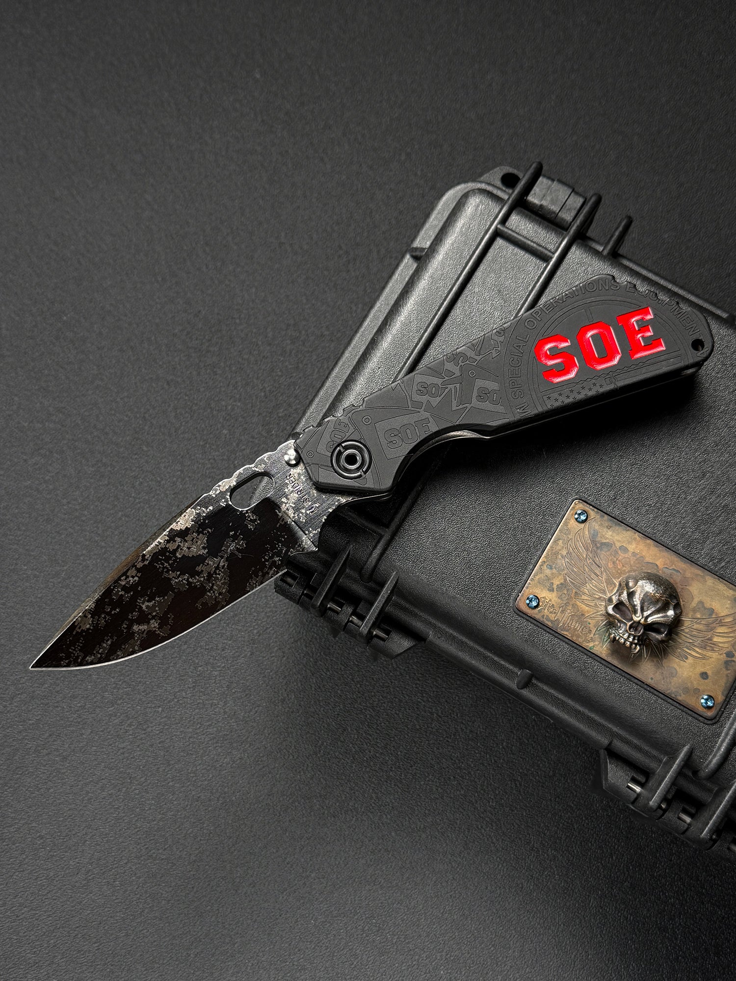 Strider Knives – 三泉商店