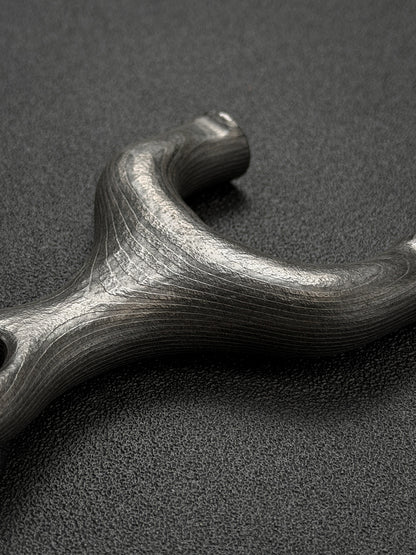Rare TANGZUO Hand-Forged Damascus Custom Slingshot – Artisan Metalwork Collectible