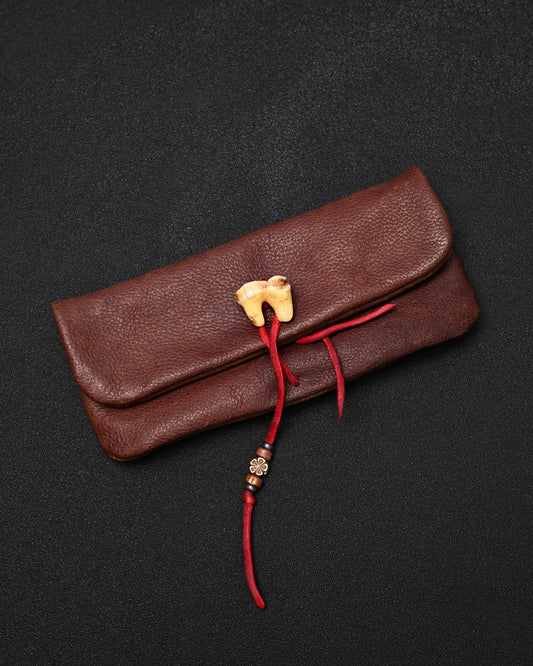 Wtopia Handmade Rare Leather Vintage EDC Pouch – Natural Tooth Clasp & Bronze Detail