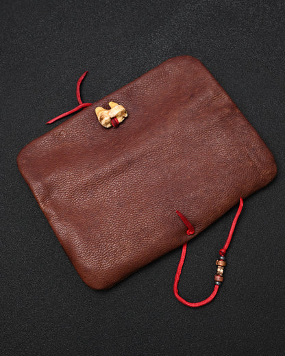 Wtopia ハンドメイド 希少レザー ヴィンテージ EDC ポーチ｜動物牙バックル × ブロンズ杏花