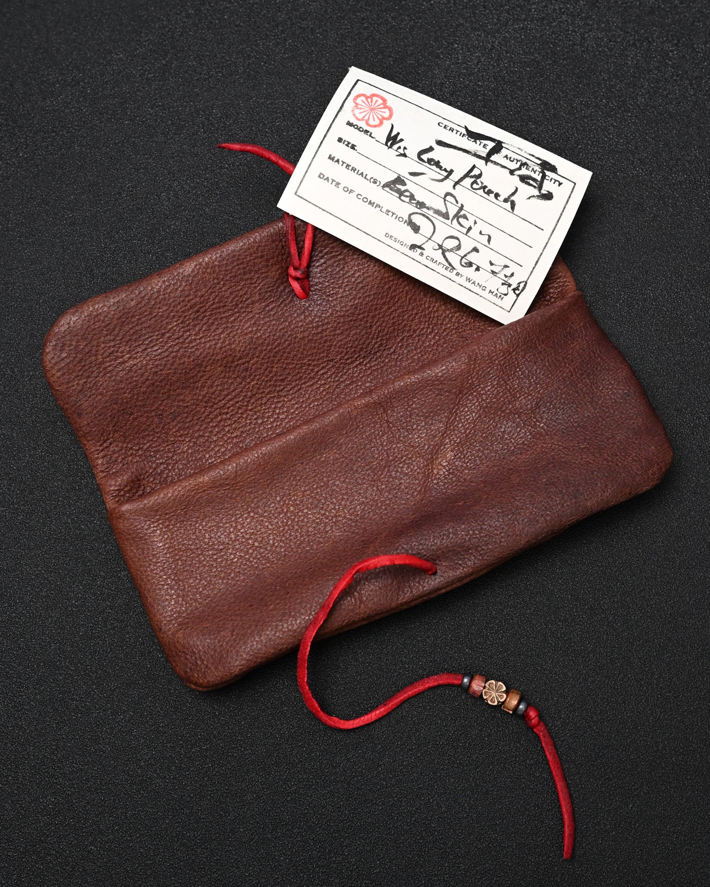 Wtopia ハンドメイド 希少レザー ヴィンテージ EDC ポーチ｜動物牙バックル × ブロンズ杏花