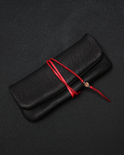 Wtopia 柔らか鹿革 ハンドメイド ヴィンテージ EDC ポーチ｜ブロンズ杏花 × 赤い鹿革コード