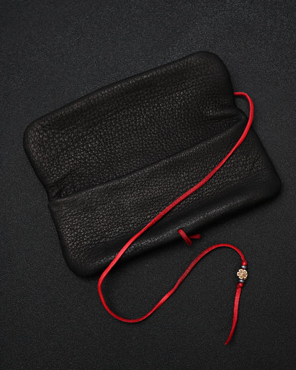 Wtopia 柔らか鹿革 ハンドメイド ヴィンテージ EDC ポーチ｜ブロンズ杏花 × 赤い鹿革コード