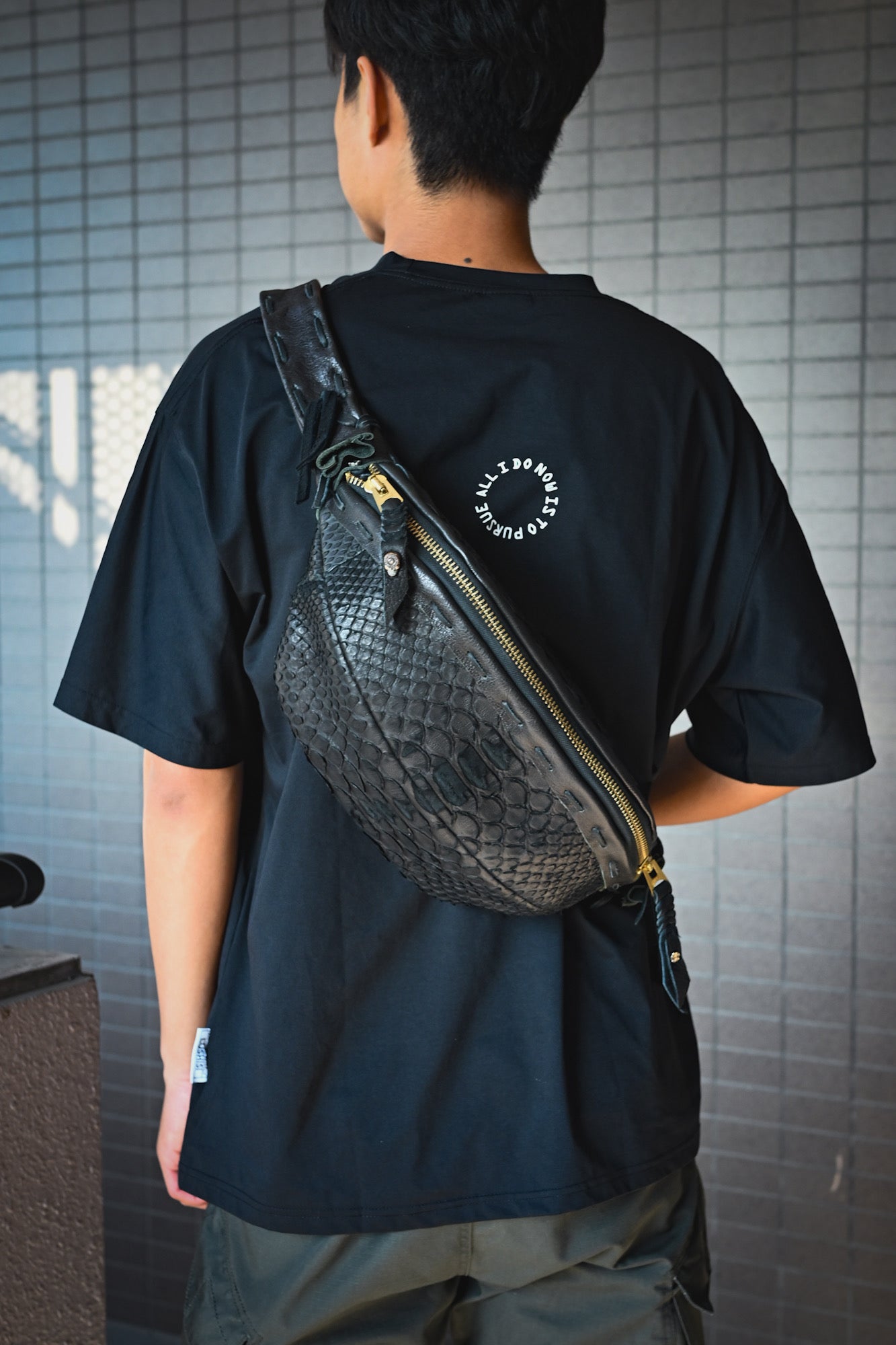 Rare ONE-OFF Wtopia Handmade Black Snakeskin Vintage Waist / Crossbody Bag – UNIVERSAL Zipper