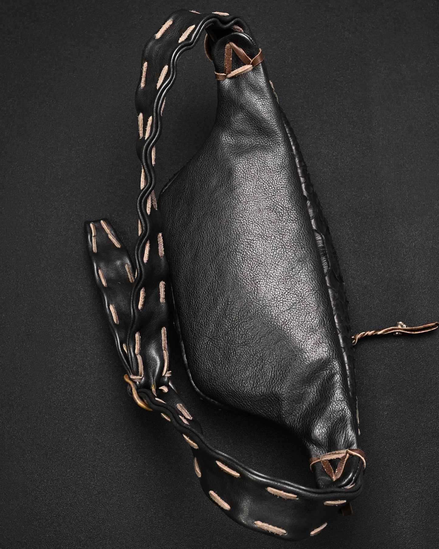 Rare ONE-OFF Wtopia Handmade Black Snakeskin Vintage Waist / Crossbody Bag – UNIVERSAL Zipper