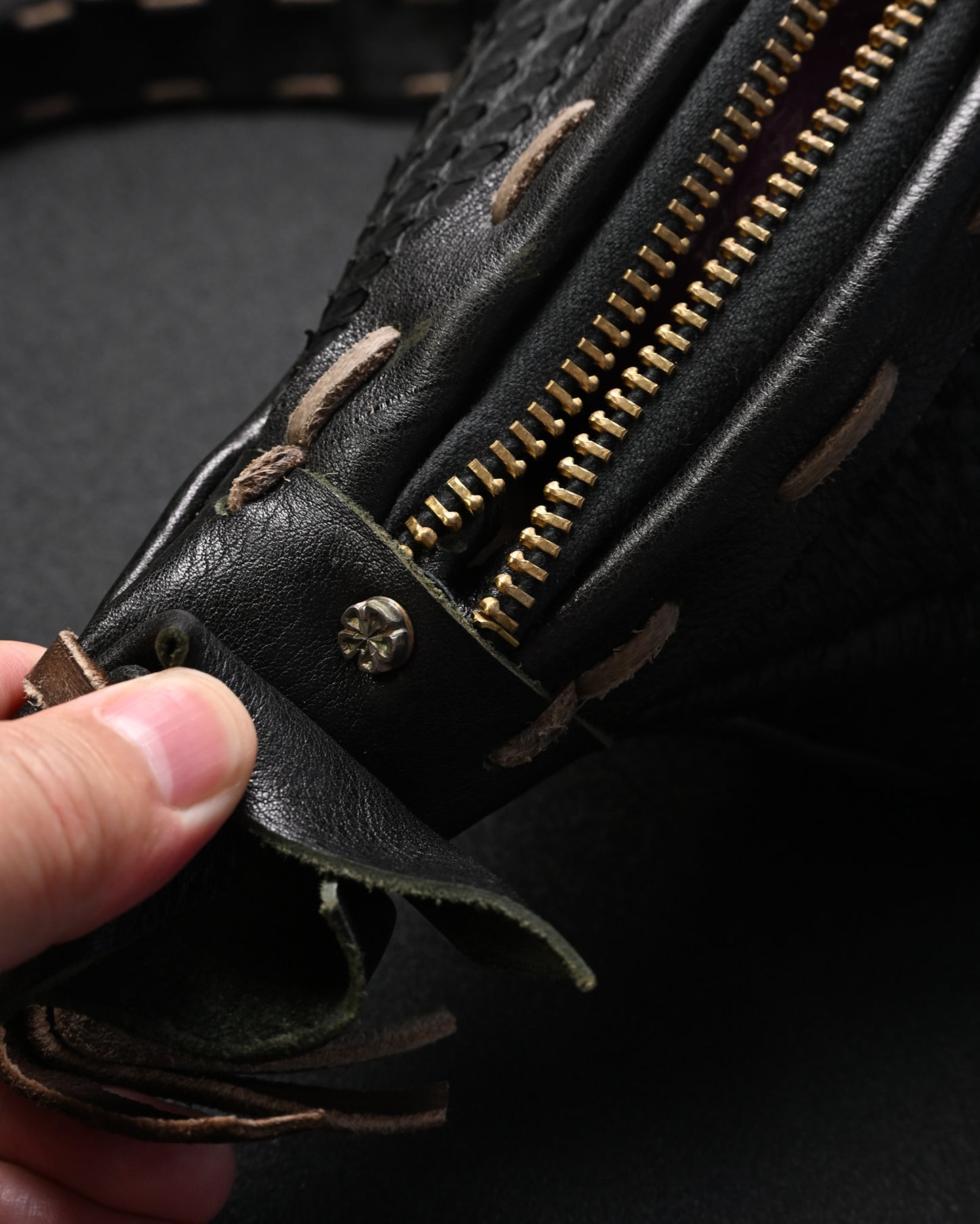 Rare ONE-OFF Wtopia Handmade Black Snakeskin Vintage Waist / Crossbody Bag – UNIVERSAL Zipper