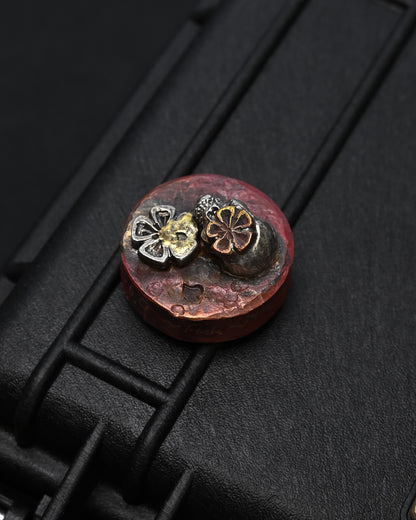 Rare ONE-OFF Wtopia × Sunizumi Shoten Copper EDC Worry Stone – Silver Skull, Silver Floral & 18K Gold