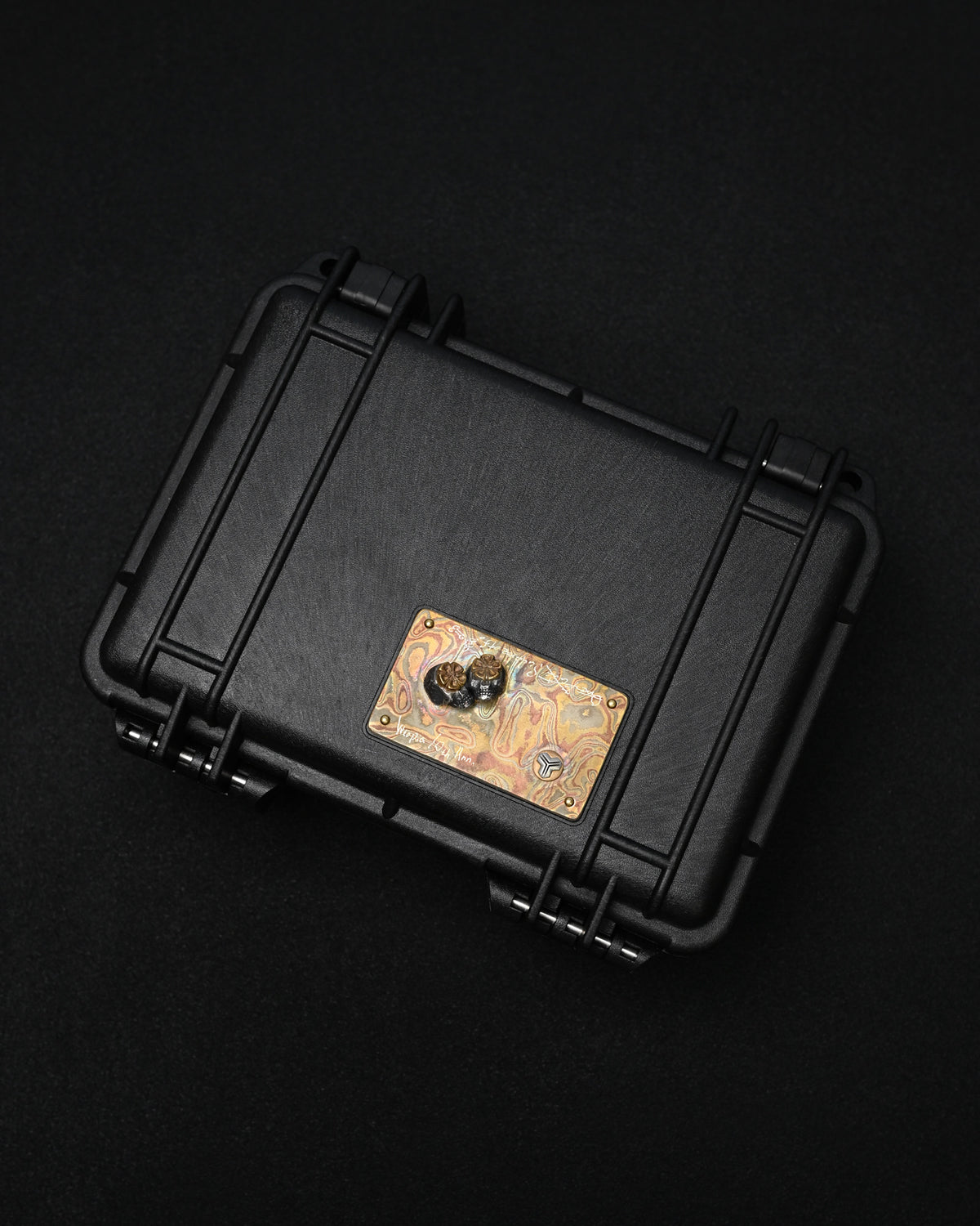 Wtopia × Sunizumi Shoten ONE-OFF Custom PELICAN 1120 Mokume Gane EDC Case with Double Silver Skulls