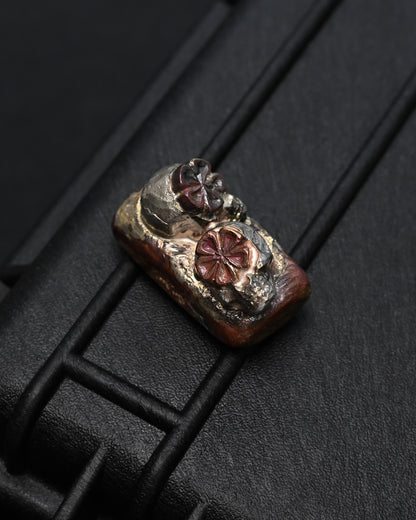 Rare ONE-OFF Wtopia × Sunizumi Shoten Double Skull Mixed-Metal EDC Challenge Coin / Worry Stone