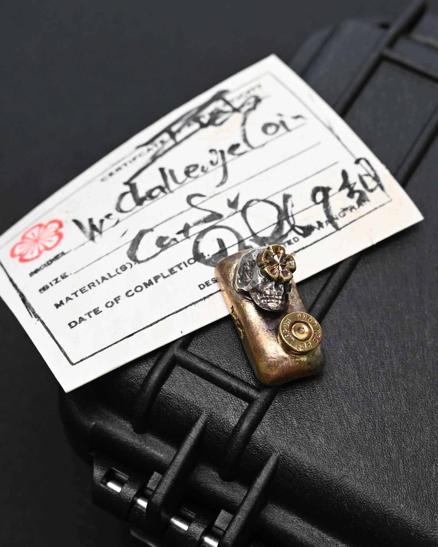 Rare ONE-OFF Wtopia × Sunizumi Shoten Mixed-Metal EDC Challenge Coin / Worry Stone – Silver Skull