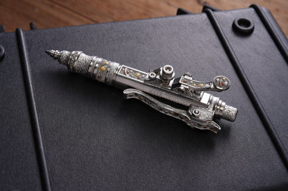 寻木手工雕刻月球星系中山英俊与TACTICALGEEK Gennai Pen SL01青铜紫铜镶嵌圆珠笔