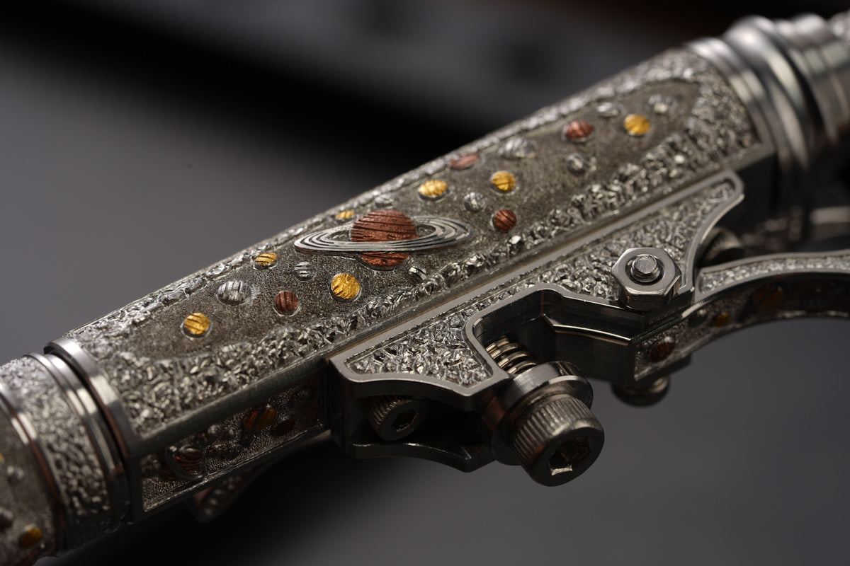 Xunmu Hand-Engraved “Lunar Galaxy” TACTICALGEEK × Hidetoshi Nakayama Gennai Pen SL01 – Bronze & Copper Inlay
