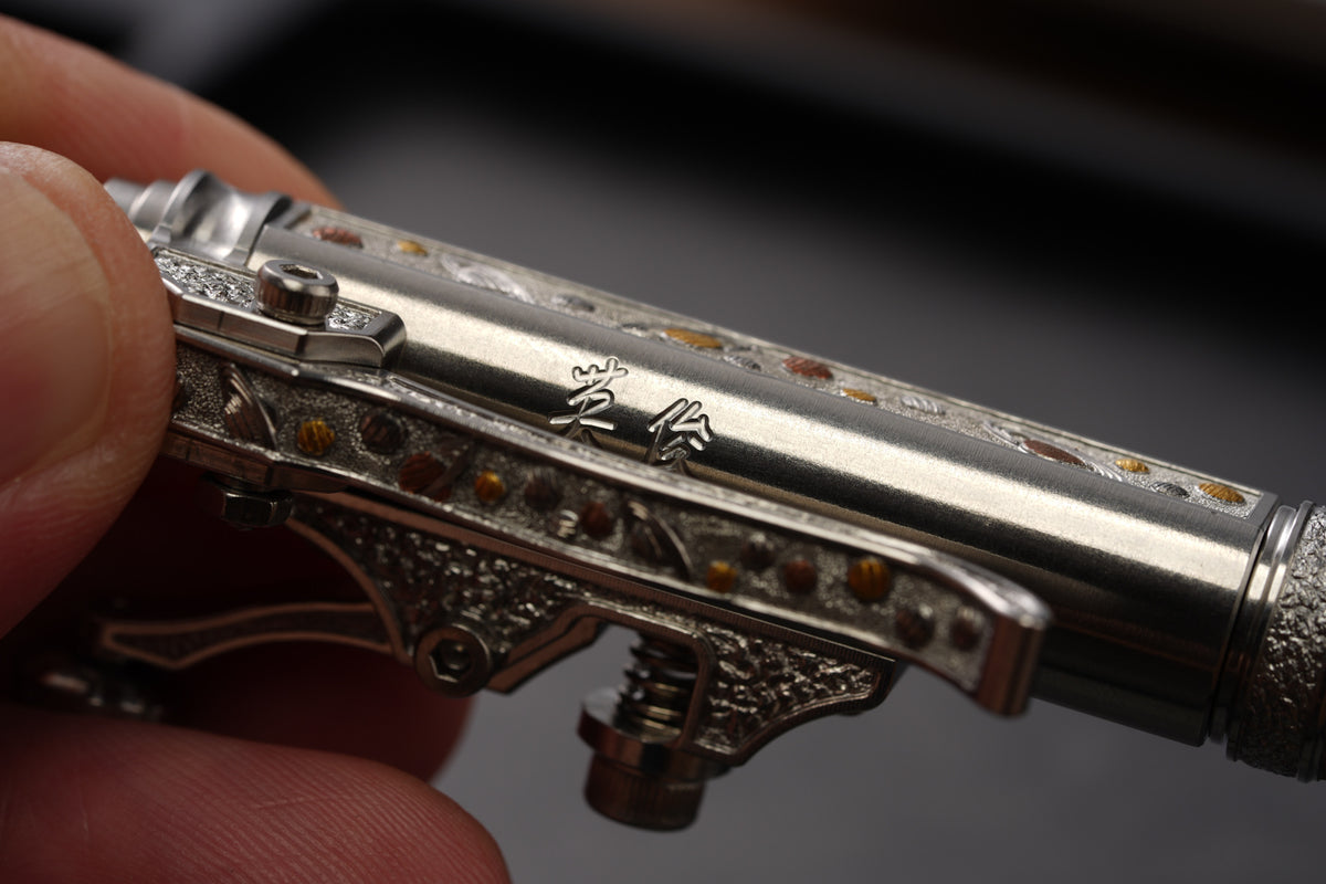 Xunmu Hand-Engraved “Lunar Galaxy” TACTICALGEEK × Hidetoshi Nakayama Gennai Pen SL01 – Bronze & Copper Inlay
